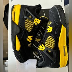 Jordan 4 Retro GS ‘Yellow Thunder’